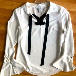 Crisp white tailored shirt with black - like new!